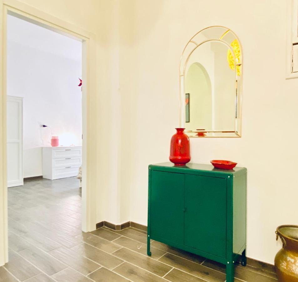 Casa Di Ale & Frank Apartment Salerno Ngoại thất bức ảnh